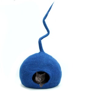 Blue Felted Cat House- Wool Cat Bed: Handmade, Soft & Cozy- Premium Pet House - Eco-Friendly - Made using 100% Pure Wool