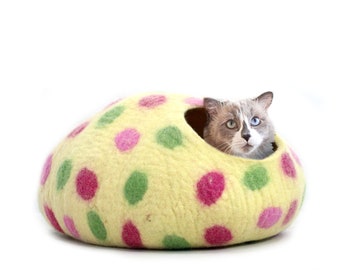 Handmade Wool Felt Cat Bed – Polka Dot Kitty House, Modern Pet Furniture