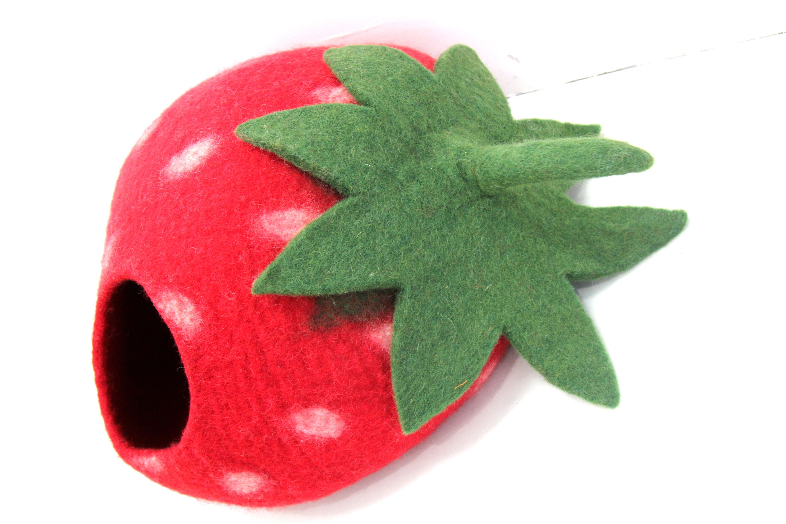 FeltnPet Cozy Cat CaveStrawberry Cat BedFelted Cat Etsy