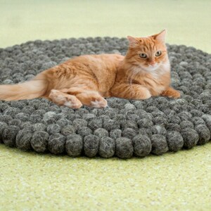 50 CM - Felt Ball Rug For Dog And Cat - Pet Sleeping Bed - Felt Ball Rug - Felted Pet Bed - Felt Dog Mat - Gift For Pets