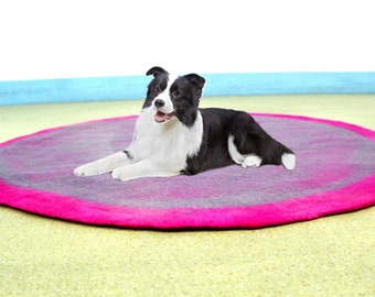 90 CM - Felt Pink And Gray Wool Plain Rug -  Eco-friendly Dog Bed - Plain Carpet - Sustainable Felt Plain Mat - Cozy Wool Mat