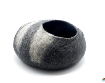 Dark Grey Stone Cat Cave - Round Wool Kitty Bed  -  Eco- Friendly Cat Beds - Kitty Basket - Kitty Warmer - Modern Wool Cave