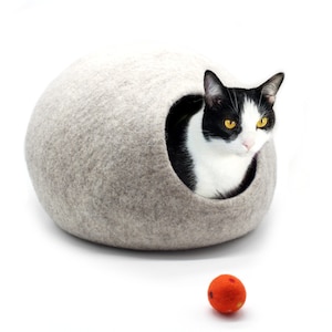 Kattengrot van wolvilt - kattenmand natuurlijk grijs - meubelen voor je huisdier - wollen kattenmand
