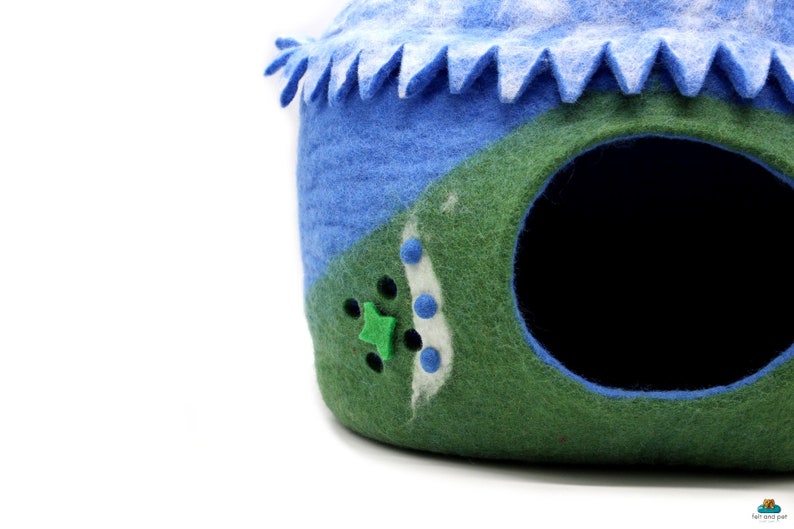 eco friendly pet house, cat furniture, luxury cat cave, modern catcave