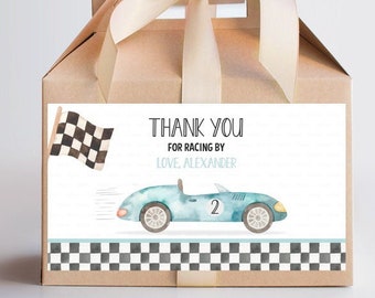 Editable Dos favores rápidos de fiesta de cumpleaños, Etiquetas de caja Imprimibles Etiquetas de caja de regalo Racecar Party Plantillas vintage de autos de carreras Descarga instantánea FA01
