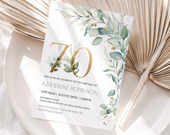 Puede incluir: Una tarjeta de invitación blanca con letras doradas y una ilustración de acuarela de hojas verdes. El texto dice "Únete a nosotros para celebrar el 70 cumpleaños de Katherine Robinson. Sábado | 28 de agosto | 2:00 PM. Casa de Katherine 2345 Floral Blush Ave Las Vegas Nevada 98765 RSVP a Mariha 345-678-9000 o Mariha@gmail.com"