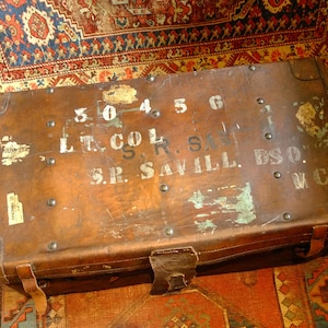 Wonderful Antique Leather Travelling Trunk Luggage with inner tray by Peter Robinson of Oxford Street London