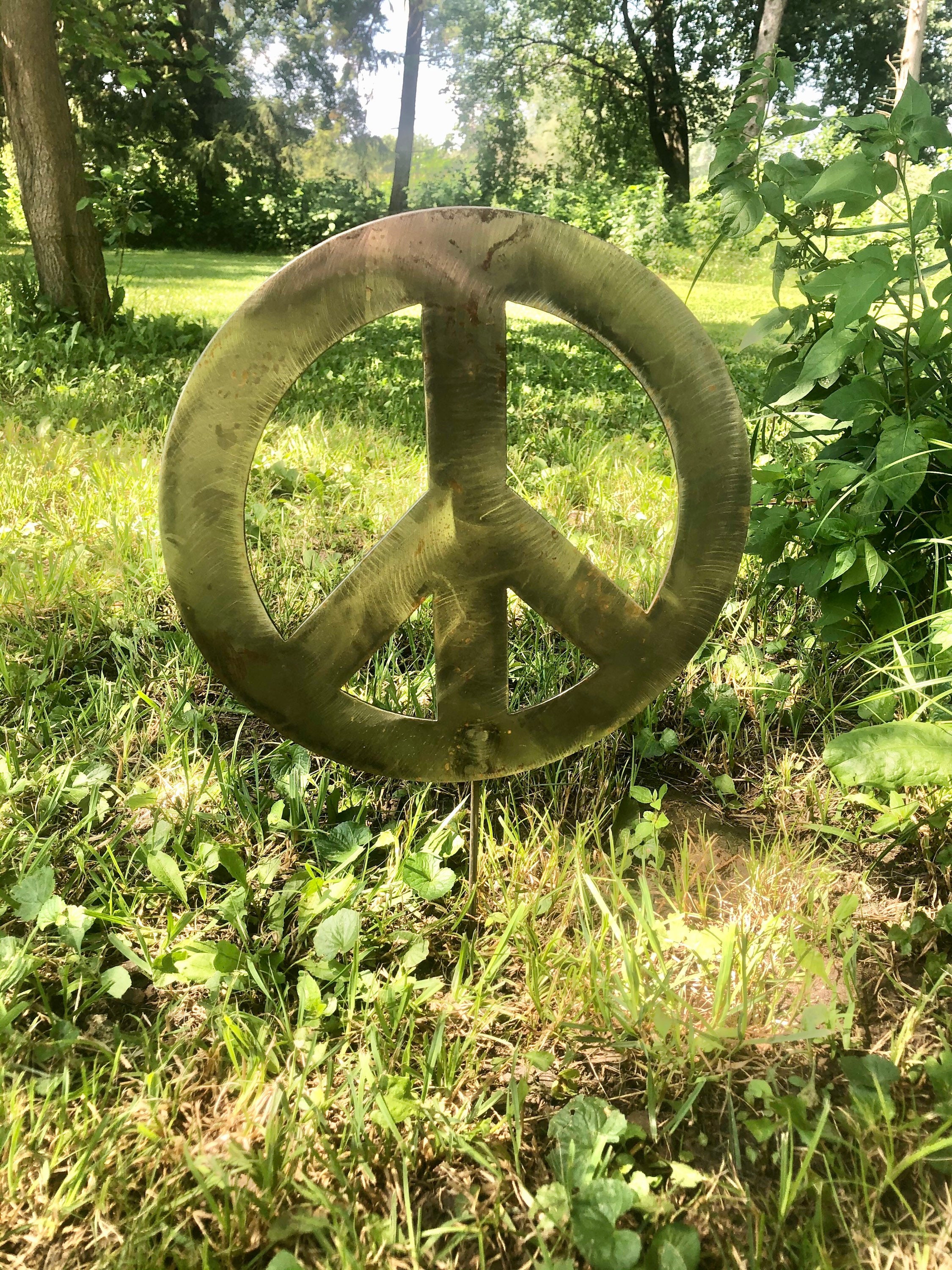 12 Inch Peace Sign Garden Stake Peace Sign Yard Art Peace Etsy