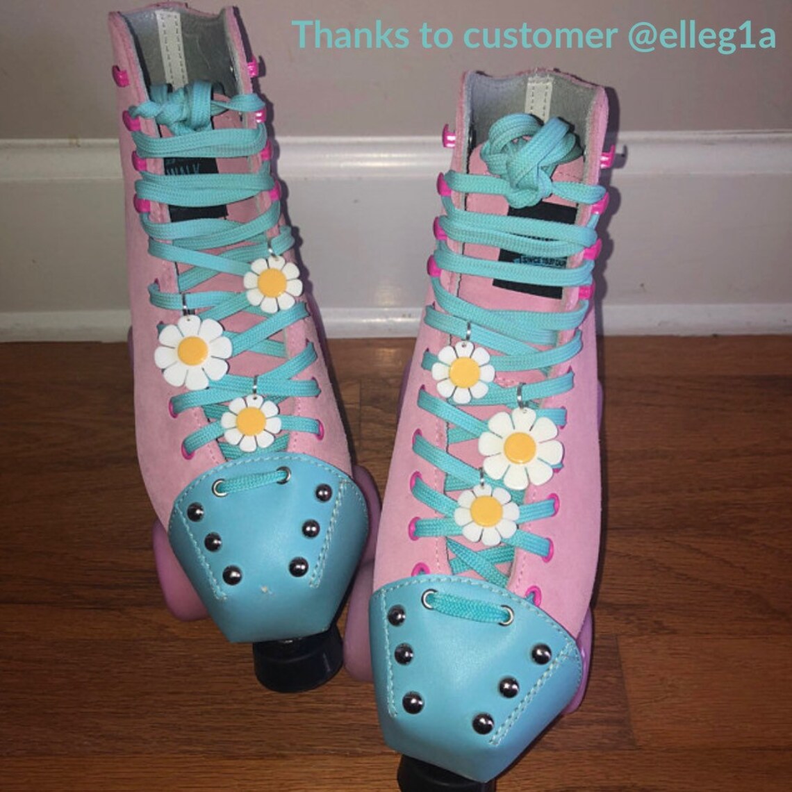 Pair of Daisies Roller Skate Lace Charm Daisy Flower Roller Etsy
