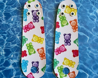 Gummy Bear Roller Skate Toe Guard Pair– Vegan Leather, Nostalgic Candy Pair