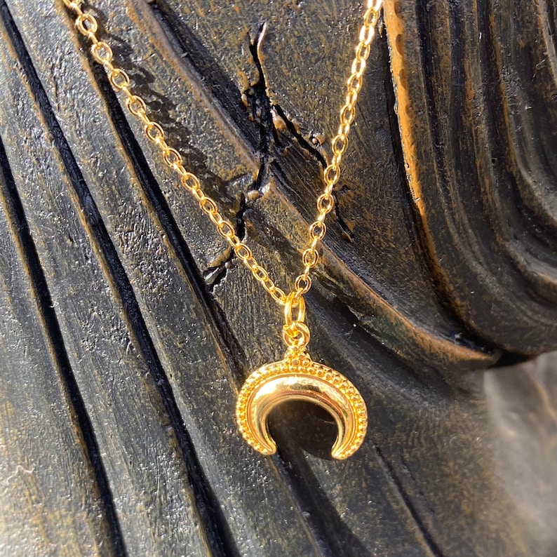 minimalist filigree gold horn crescent moon sickle Delicate necklace with pendant