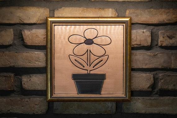 Flower in a pot framed in a beautiful, unique wooden frame. Handmade - 100% Copper and wood