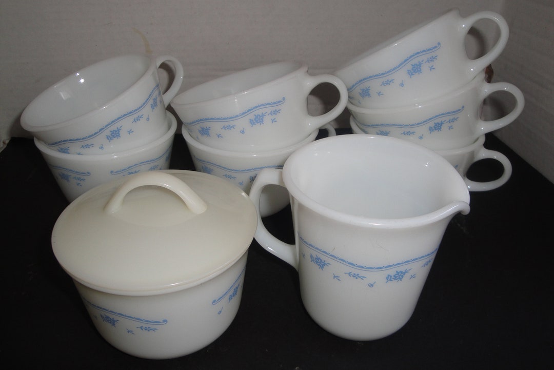 Pyrex Creamer and Sugar Bowl Set With 7 Pyrex Cups All in the morning