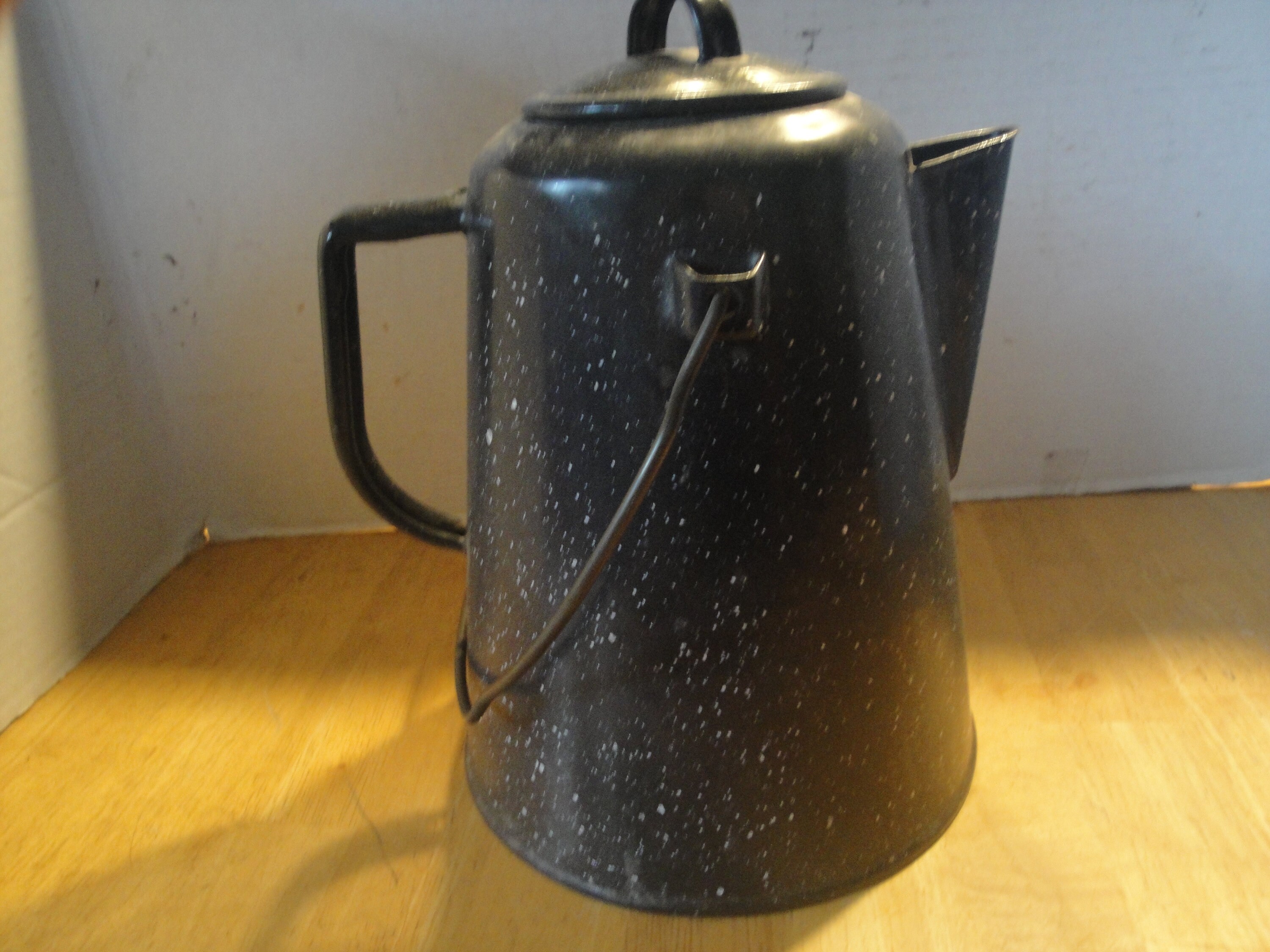 Nice Frontier Camp Ware Enamelware Coffee Pot Black White Specks