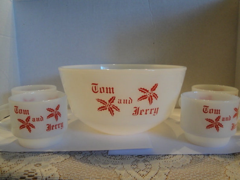 Vintage Holiday Punch/egg Nog Set Milk Glass Tom and Jerry Etsy