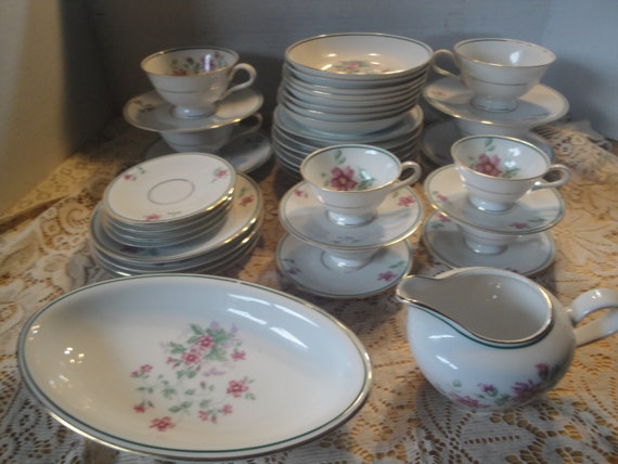42 Pieces of Heinrich & Co. Selb Bavaria Germany Fine China
