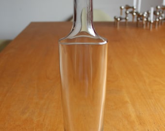 Beautifully shaped, heavy glass bottle, resealable with matching stopper, vintage.