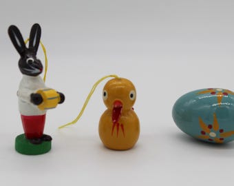 Adorable handmade 3-piece Easter set, vintage