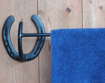 Horseshoe Towel Rail