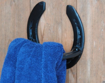 Horseshoe Towel Ring