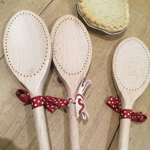 Personalised wooden spoon image 6