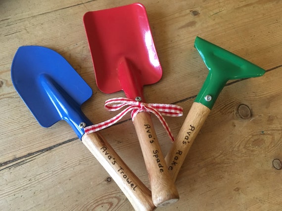 Personalised childrens store gardening set
