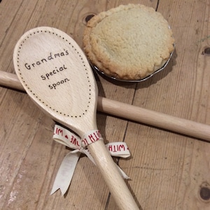 Personalised wooden spoon image 4