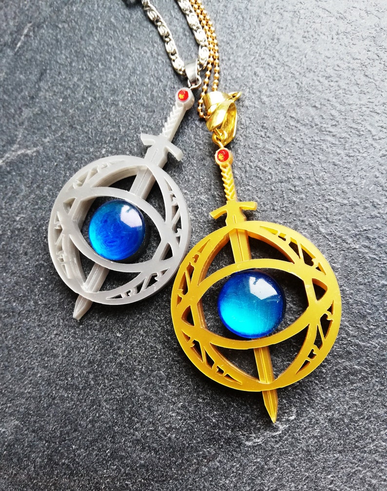 Eye of elena throne of glass inspired necklace | Etsy