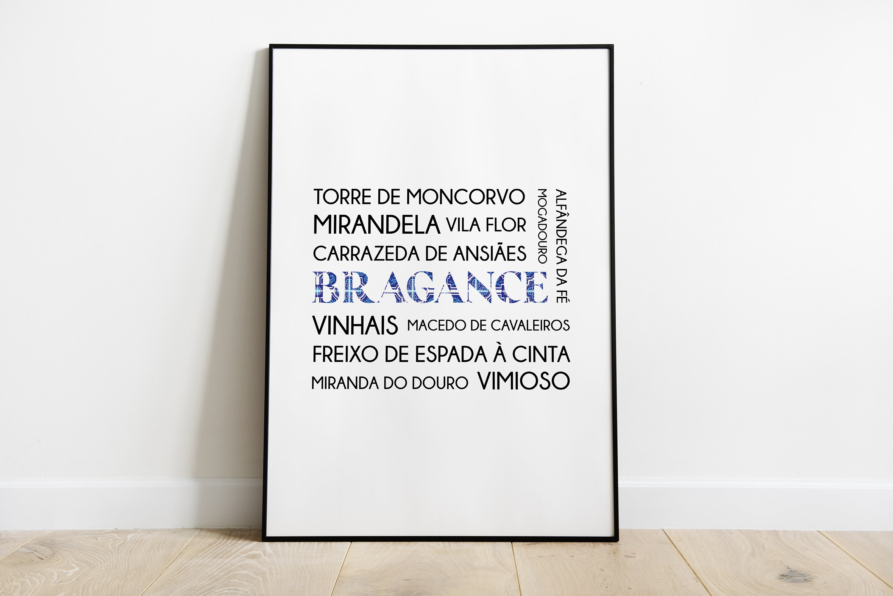 Poster District Bragance - Affiche/Poster District Bragance Portugal Noir ou Blanc Au Choix A3 A4 A5