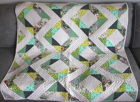 Resultado de imagem para fresh diamonds quilt pattern"