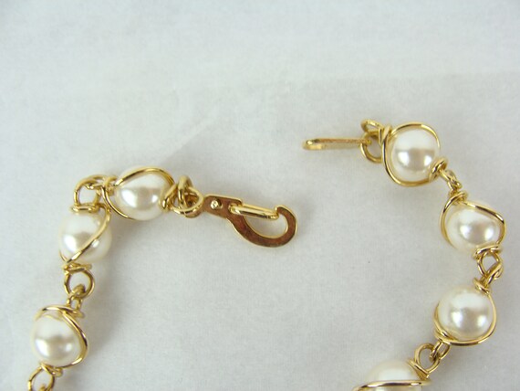 Vintage Faux Pearl Bracelet 90s Simple Chic Gold … - image 7