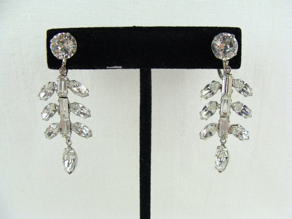 Vintage Rhinestone Drop Earrings 50s Diamante Flo… - image 3