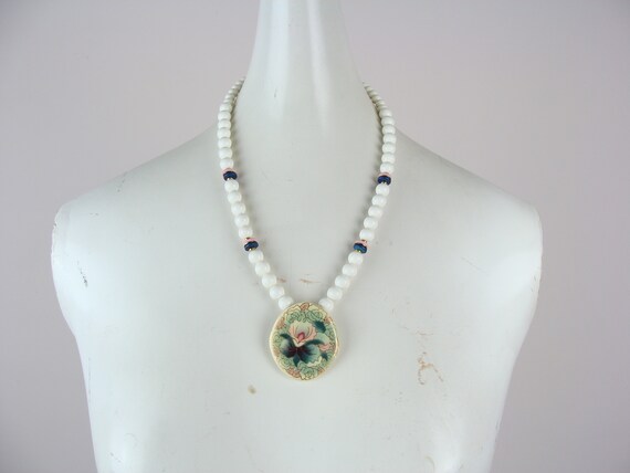 Vintage Beaded Necklace 60s Ceramic Flower Pendan… - image 3