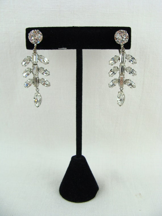 Vintage Rhinestone Drop Earrings 50s Diamante Flo… - image 1