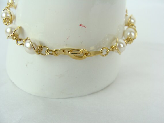 Vintage Faux Pearl Bracelet 90s Simple Chic Gold … - image 9