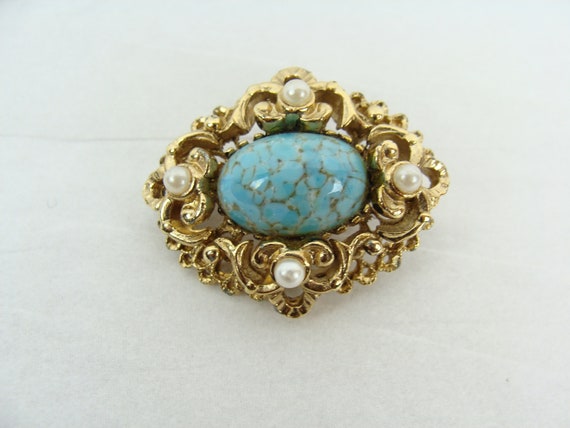 Vintage Faux Turquoise Brooch 60s Scroll Faux Pea… - image 2