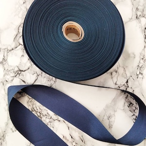 Middernachtblauw grosgrain twill lint – 4 cm breed | Luxe lint in beperkte oplage voor naaien, decoreren en cadeauverpakkingen