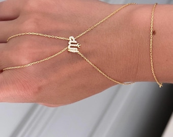 Pulsera de plata de ley chapada en oro de 14k con cadena de mano de Alá y circonitas cúbicas.