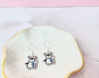 Pendientes colgantes de pingüino de invierno