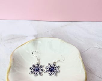 Pendientes colgantes de copo de nieve azul