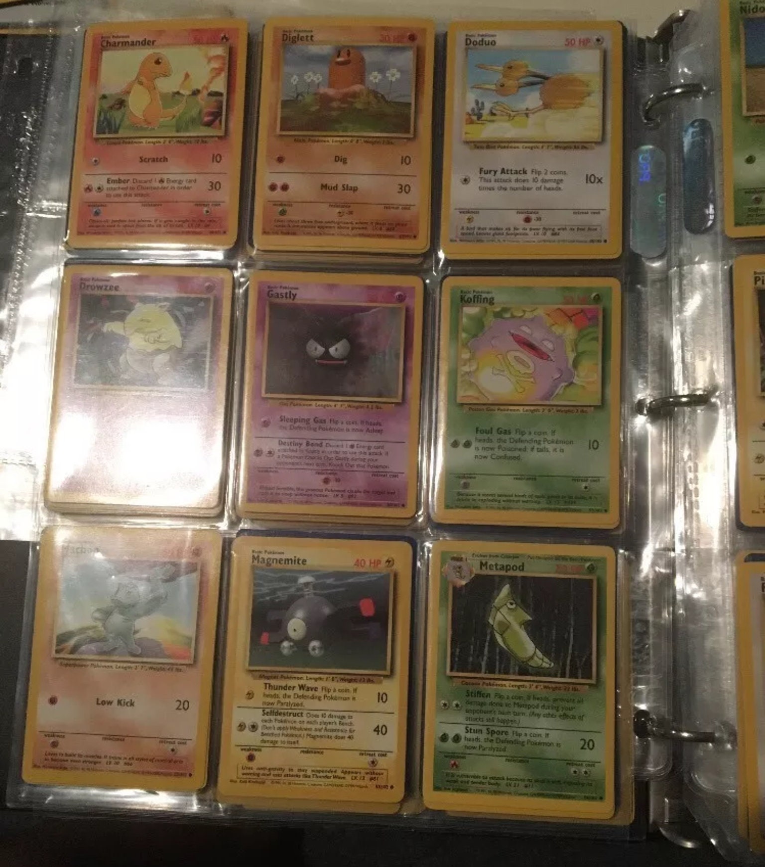 POKEMON Original Base Set 102/102 Complete Vintage Set Includes