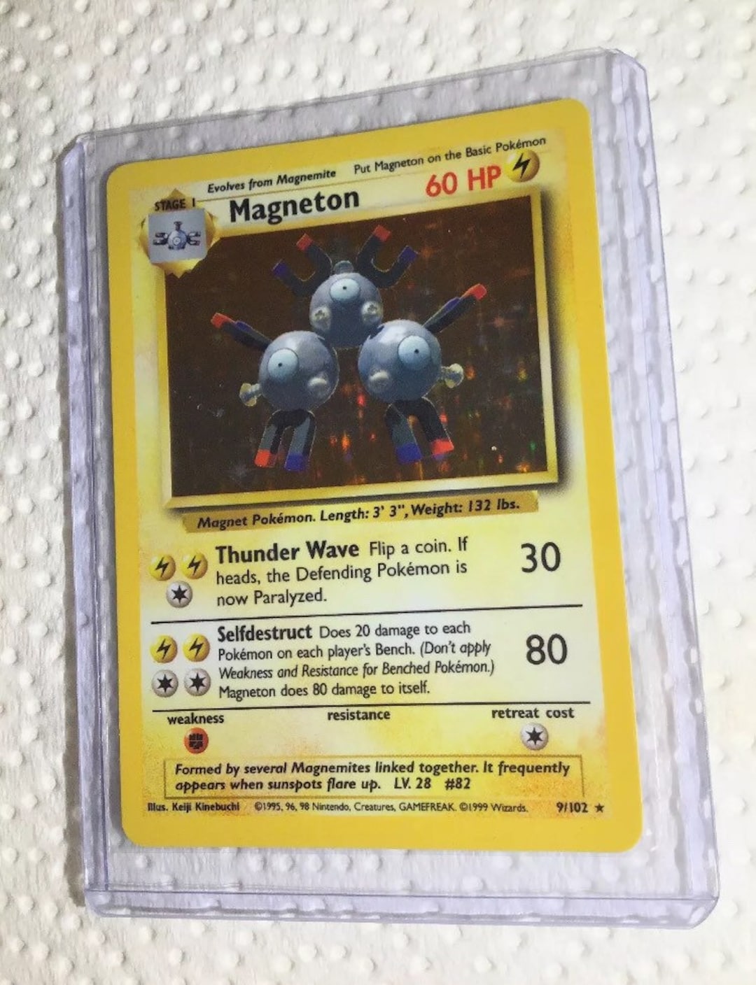 shiny magneton pokemon card Magneton - 112/106 main image 0