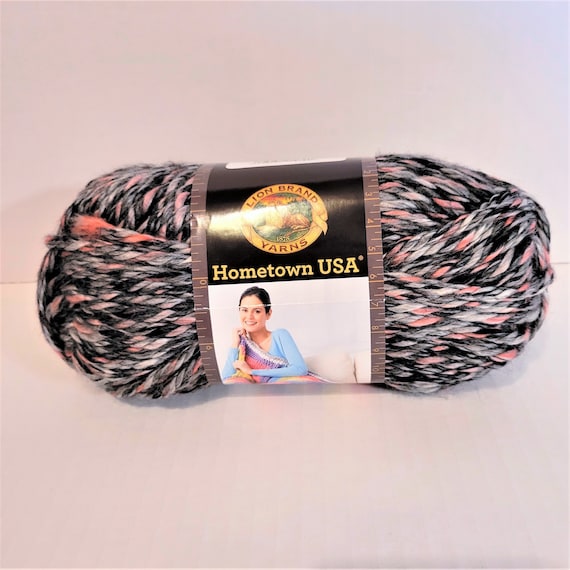 Lion Brand Yarn Hometown Yarn, Bulky Yarn, Yarn for Knitting and  Crocheting, 1-Pack, Portland Wine