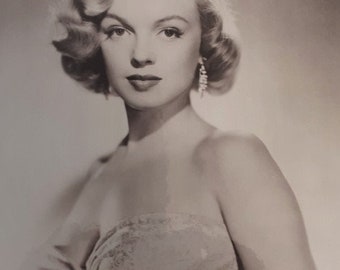 Marilyn Monroe 12X12 Photo Framed