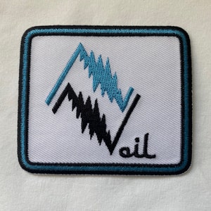 Vail Bolt Patch Vintage Style Iron On