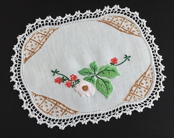 Australian Vintage Hand Embroidered Linen Doily with Berry/Flower Design and a Crocheted Edge Farmhouse Kitchen Decor Upcycle