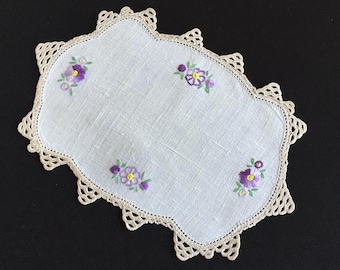 Vintage Hand Embroidered Floral Collectible Doily with Crochet Edging