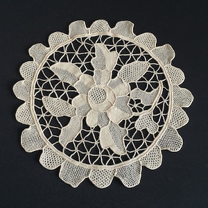 Round Ecru Handmade Venetian Style Burano Needle Lace Doily