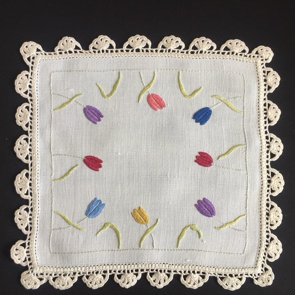 Australian Vintage Hand Embroidered Linen Doily with Tulips Design and a Crocheted Edge - Farmhouse Kitchen Decor or Upcycle