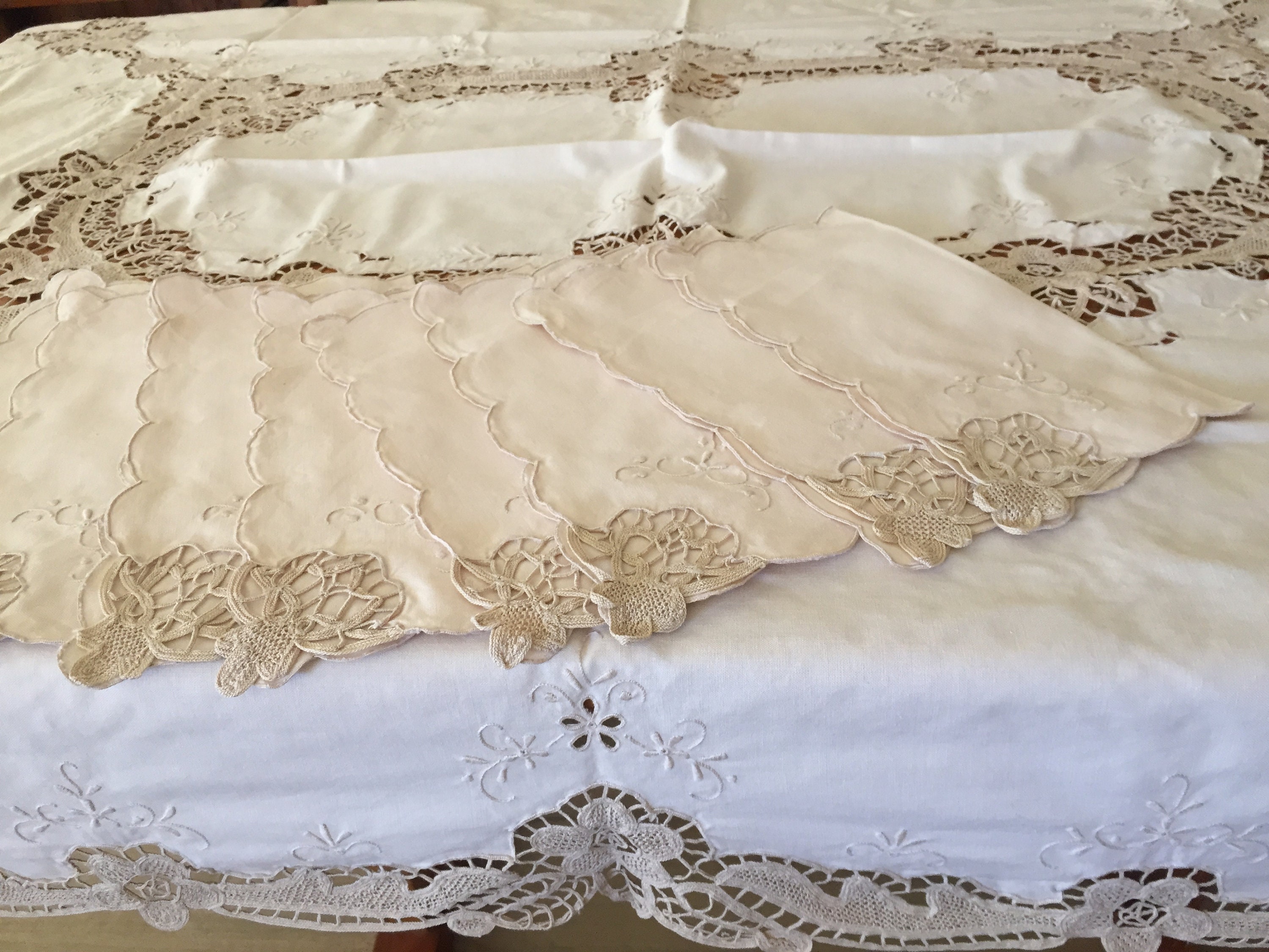 Hand Embroidered Venetian Style Needle Lace Tablecloth With 8 - Etsy ...